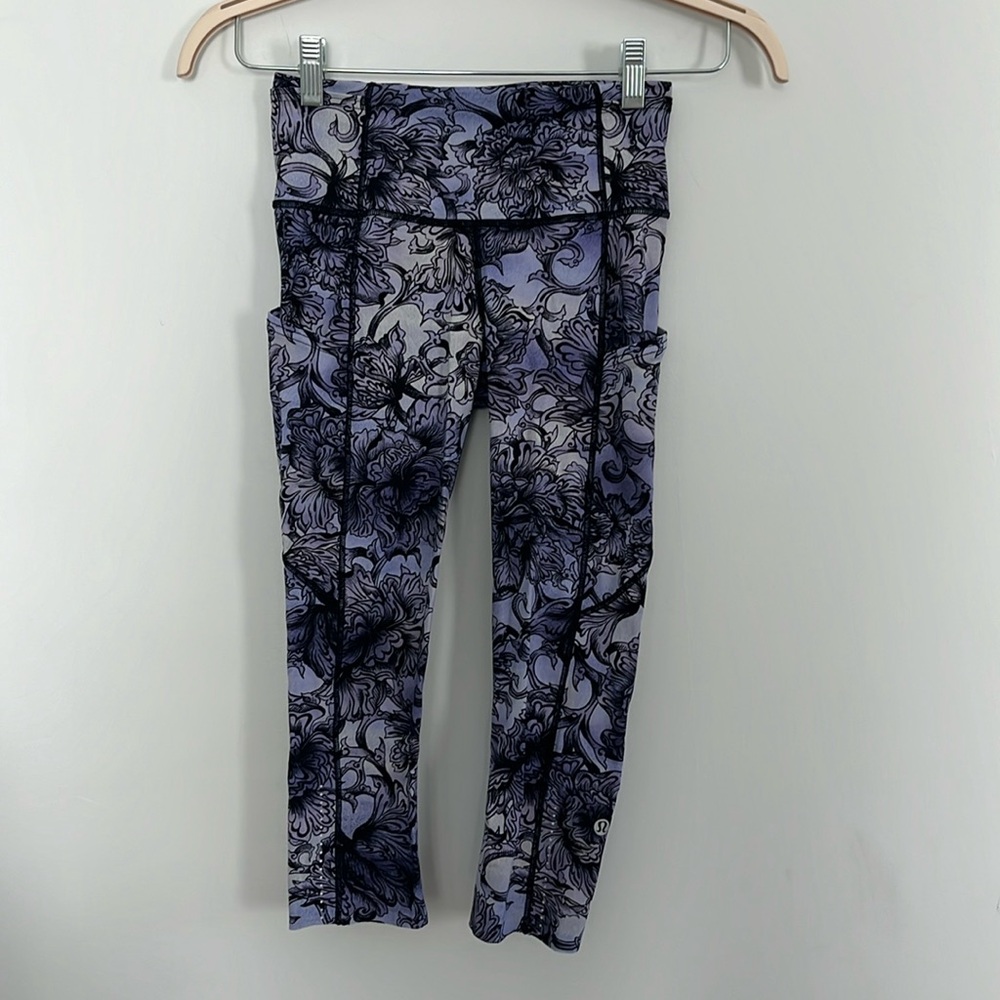 Cropped LuluLemon Leggings